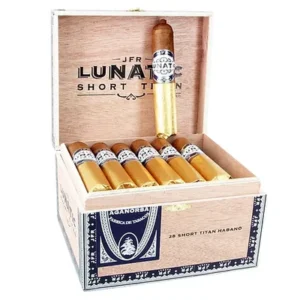 Lunatic Habano Short Titan 4 3/4 x 60 (Box of 28)
